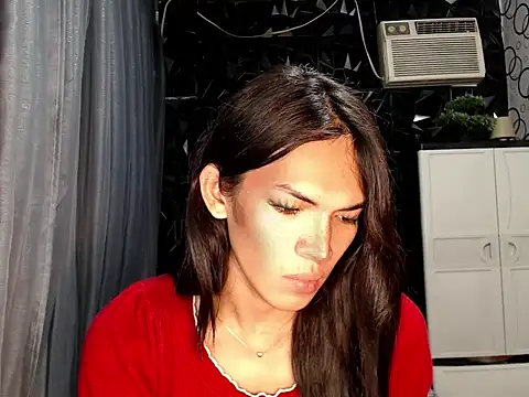 ladyhotcuming online show from 06-24-26, 12:31