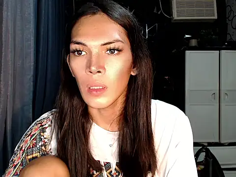 ladyhotcuming online show from 07-13-26, 04:10