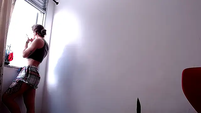 saara johnson496 online show from 11-21-25, 02:27