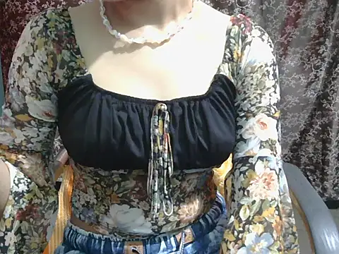 lovely soniya online show from 07-28-26, 05:58