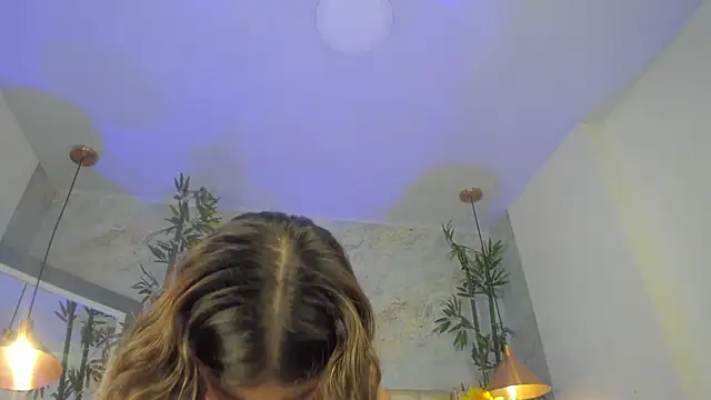 LittleeJaz online show from 12-18-25, 02:28