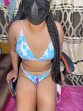 Ariana  Marie online show from 12-13-25, 10:37