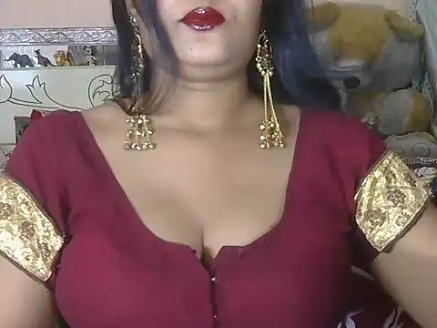 hotee bhabi online show from 06-11-26, 05:38