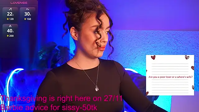 Snapshot of EmiliyaRoude chatting on 11-19-25, 01:44 EmiliyaRoude online show from 11-19-25, 01:44