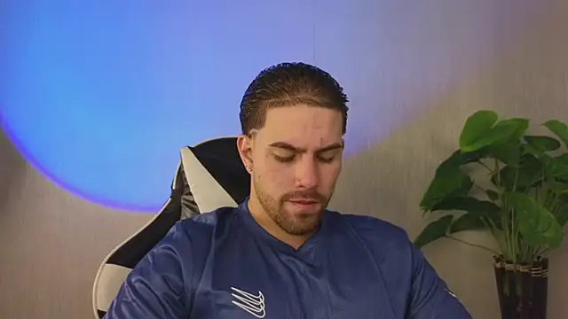 Ades Lowe online show from 11-27-25, 10:50