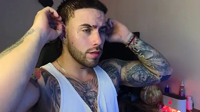 Ades Lowe online show from 04-11-26, 05:45