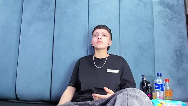 Megan Thompson  online show from 03-20-26, 02:16