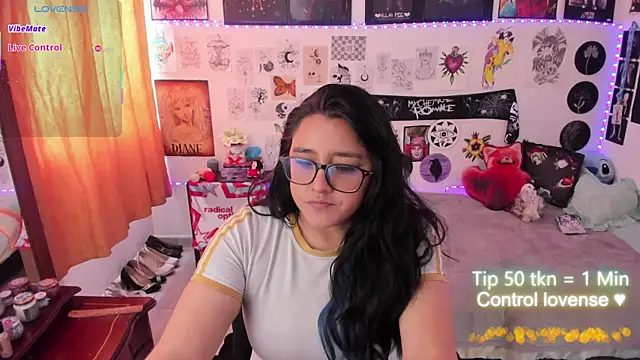 Cherry blush  online show from 04-08-26, 07:58