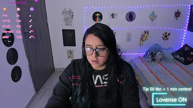 Snapshot of Cherry_blush_ chatting on 07-01-26, 11:26 Cherry blush online show from 07-01-26, 11:26