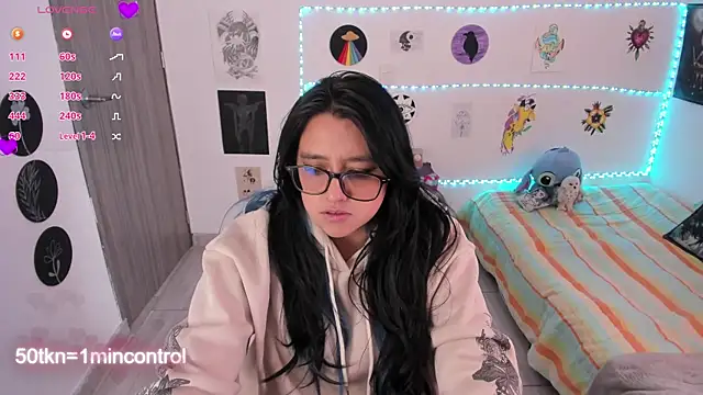 Snapshot of Cherry_blush_ chatting on 07-15-26, 09:09 Cherry blush online show from 07-15-26, 09:09