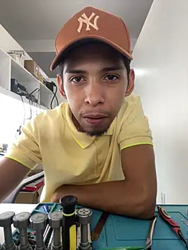 Oqui online show from 03-19-26, 07:29