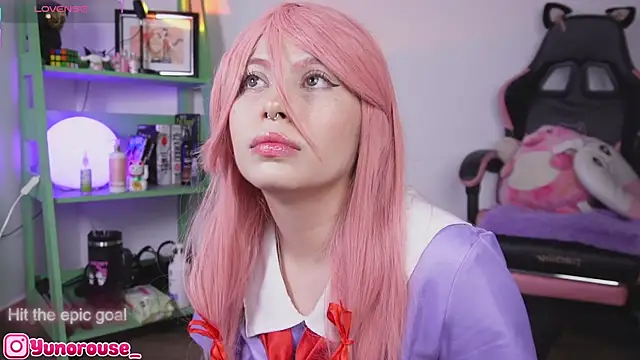 YunoRose  online show from 10-26-25, 01:44