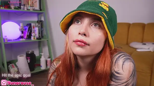 YunoRose  online show from 02-01-26, 03:49