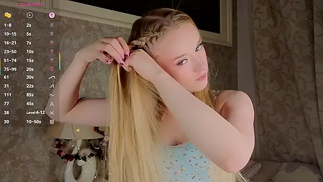 Snapshot of Emma_Frosty chatting on 06-06-26, 09:08 Emma Frosty online show from 06-06-26, 09:08