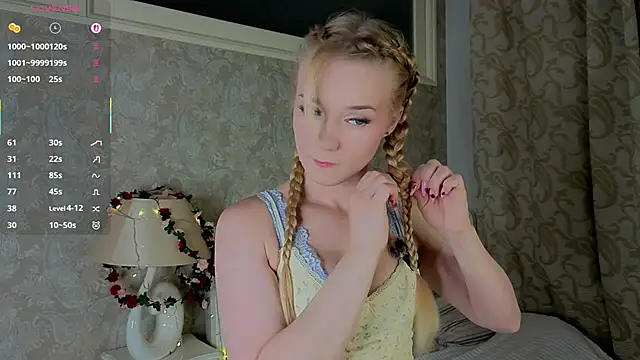 Snapshot of Emma_Frosty chatting on 06-10-26, 10:19 Emma Frosty online show from 06-10-26, 10:19