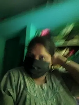 Villageanuty online show from 04-11-26, 03:22