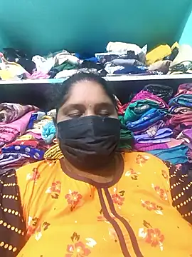 Villageanuty online show from 04-27-26, 12:36