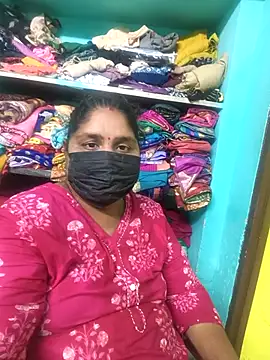 Villageanuty online show from 04-29-26, 12:31