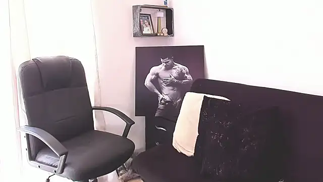 Snapshot of Marck_Mathews chatting on 09-09-25, 03:55 Marck Mathews online show from 09-09-25, 03:55