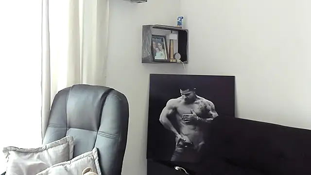 Snapshot of Marck_Mathews chatting on 09-30-25, 12:10 Marck Mathews online show from 09-30-25, 12:10