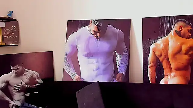 Snapshot of Marck_Mathews chatting on 12-15-25, 08:02 Marck Mathews online show from 12-15-25, 08:02