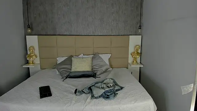 SamayRyann online show from 07-18-26, 01:48