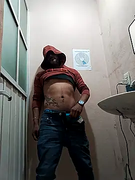 wolfsexmxn online show from 02-25-26, 05:39