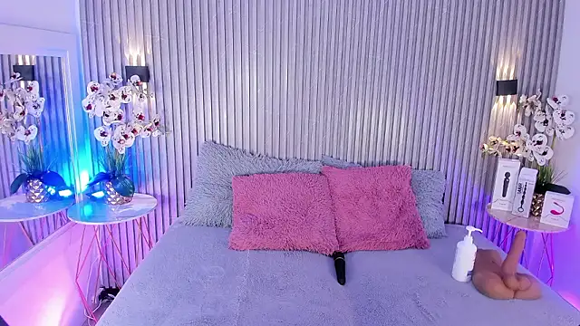 DAFNECOX online show from 02-28-26, 03:18