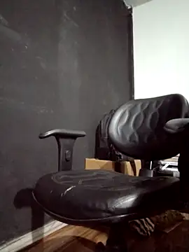 Snapshot of Purplex420 chatting on 09-30-25, 07:30 Purplex420 online show from 09-30-25, 07:30