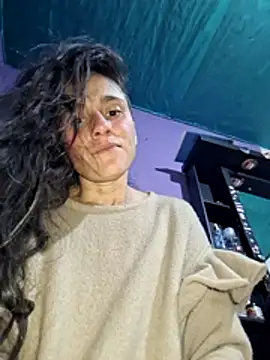 Samy Hoops online show from 03-25-26, 11:38