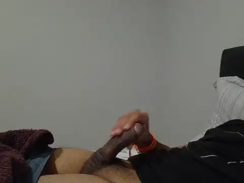 Snapshot of Sailor9898 chatting on 10-29-25, 01:19 Sailor9898 online show from 10-29-25, 01:19