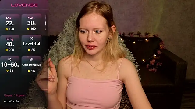 Snapshot of Wendy_228 chatting on 10-26-25, 01:11 Wendy 228 online show from 10-26-25, 01:11