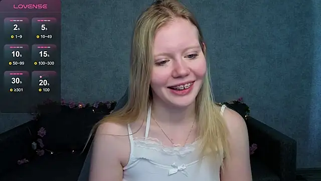 Snapshot of Wendy_228 chatting on 07-21-26, 03:09 Wendy 228 online show from 07-21-26, 03:09