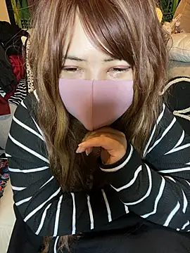 Snapshot of xoxLILxMELOxox chatting on 11-07-25, 02:28 xoxLILxMELOxox online show from 11-07-25, 02:28