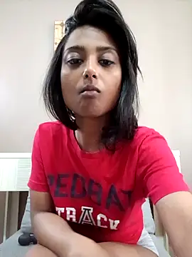 littlemissdevil69 online show from 03-26-26, 06:41