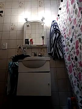 juanpa8453 online show from 11-10-25, 07:35