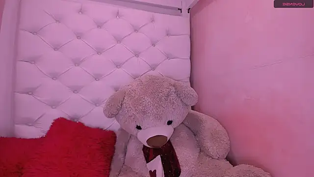 eimy skinny  online show from 04-25-26, 01:25