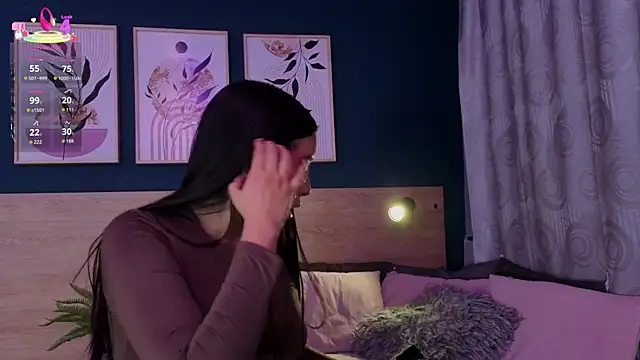 SarahMiler  online show from 02-11-26, 11:48