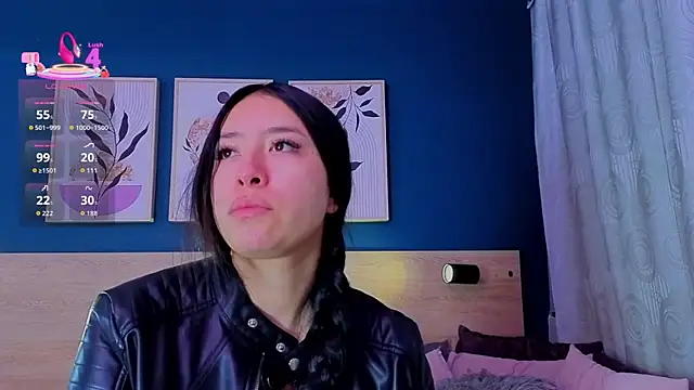 SarahMiler  online show from 03-25-26, 11:16