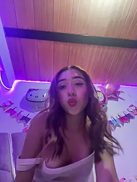 Snapshot of karol_cb chatting on 10-07-25, 07:33 karol cb online show from 10-07-25, 07:33