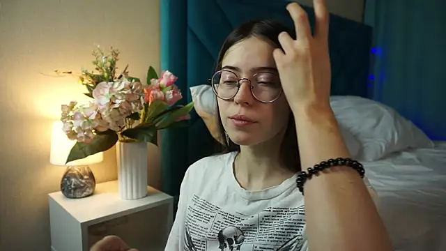 ywixos online show from 01-13-26, 02:22