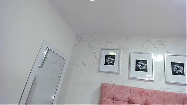 Maddy Mills online show from 01-15-26, 05:16