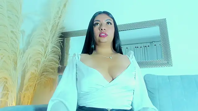 Issa Santana online show from 04-22-26, 09:16