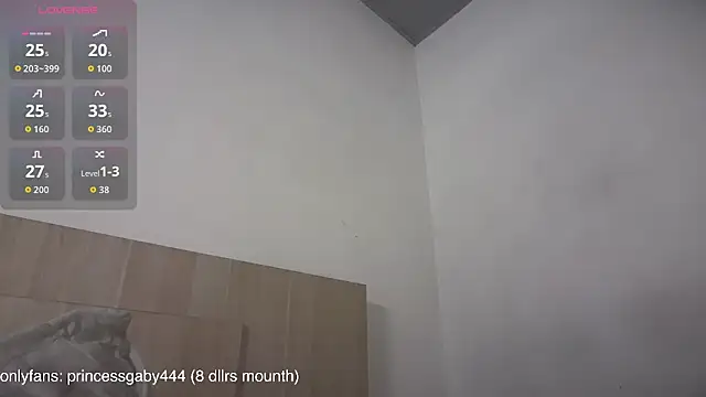 Snapshot of 4444ngel chatting on 05-16-26, 12:18 4444ngel online show from 05-16-26, 12:18