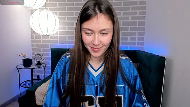 Tina Porter online show from 11-08-25, 01:50