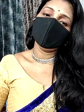 Hotty Sonali online show from 04-22-26, 01:52