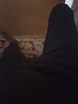 Snapshot of silvaa89 chatting on 11-12-25, 02:45 silvaa89 online show from 11-12-25, 02:45