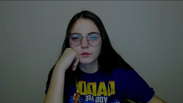 Snapshot of Sun_Shine__ chatting on 11-09-25, 01:48 Sun Shine online show from 11-09-25, 01:48