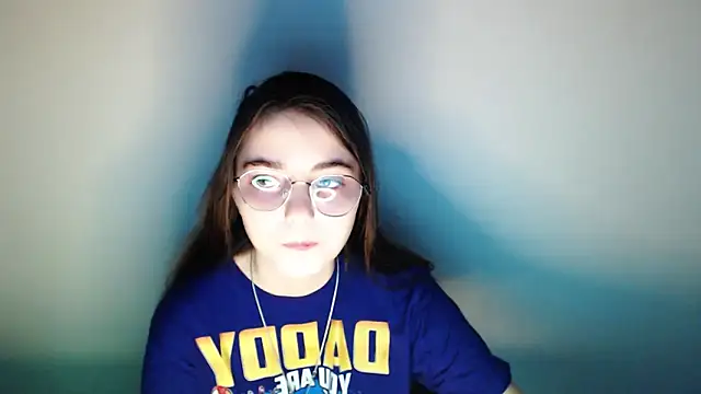 Snapshot of Sun_Shine__ chatting on 11-27-25, 05:42 Sun Shine online show from 11-27-25, 05:42