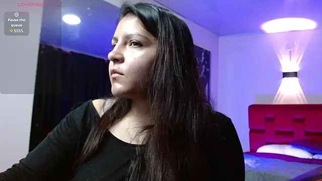 Snapshot of Sahamara_07 chatting on 11-03-25, 01:34 Sahamara 07 online show from 11-03-25, 01:34